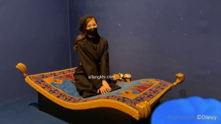 秋元才加老婆怀孕了，很久没做了，背着她和闺蜜搞